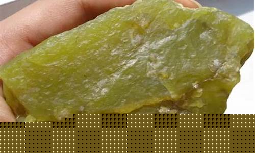 蛇纹石期货最新行情(蛇纹石是什么东西)_https://www.kskjyy.com_设计报价_第1张